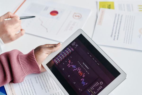 We offer business valuation and transaction advisory.